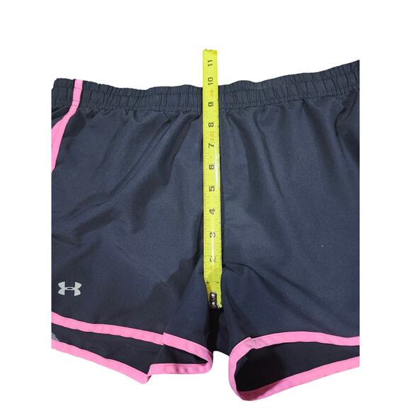 Under Armour Heat Gear Semi Fitted Black Pink Athletic Gym Shorts M Activewear - Picture 4 of 8